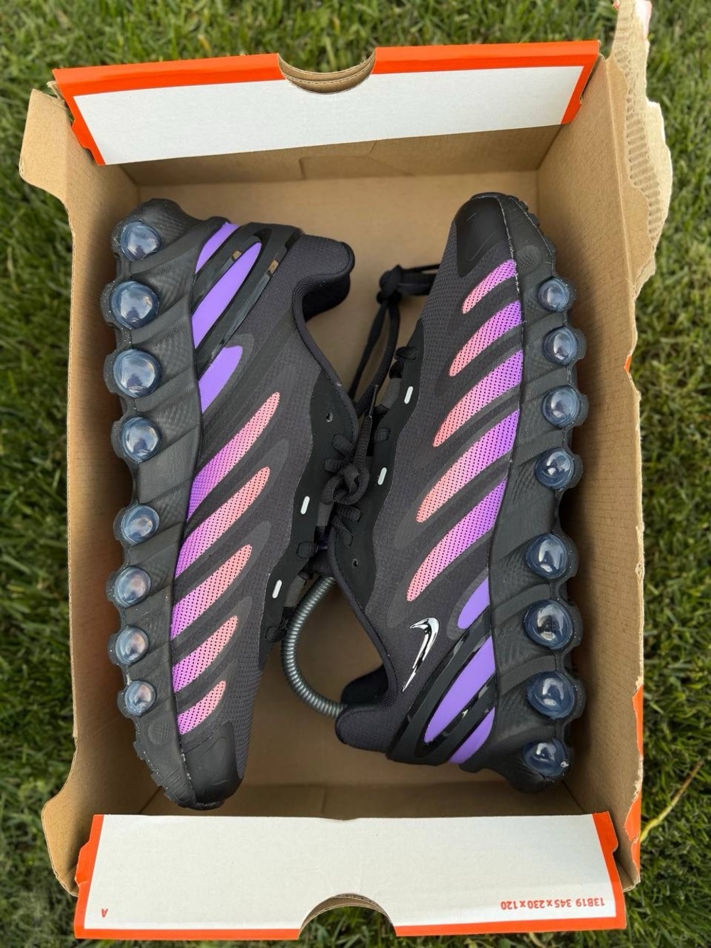 Nike Air Max Dn8 Sample Men’s Shoes 
Purple / Black